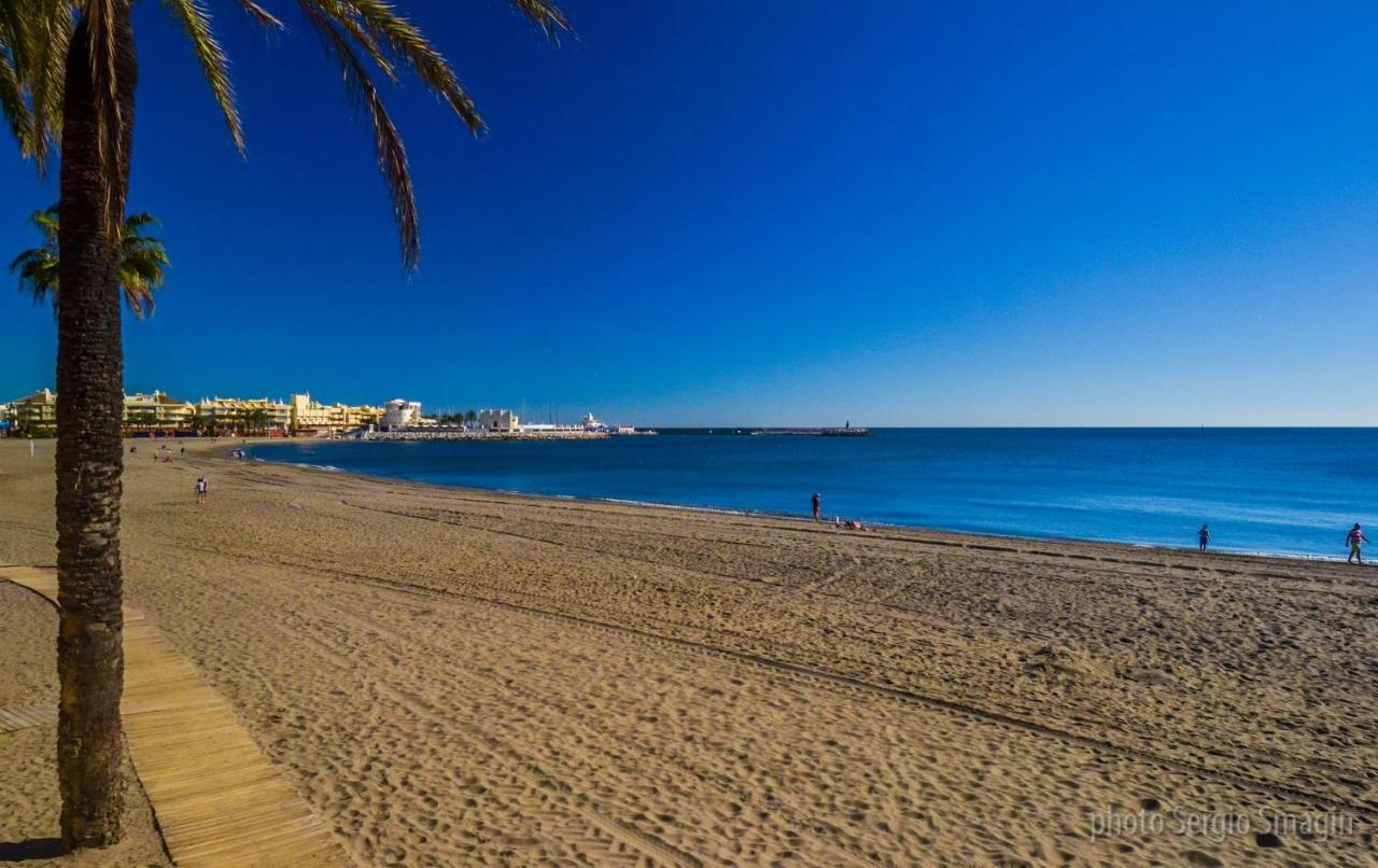 712 Iris Apartamentos - Vista Al Mar - A 10 Min De La Playa Caminando Y 5 Min Del Centro Benalmadena Bagian luar foto